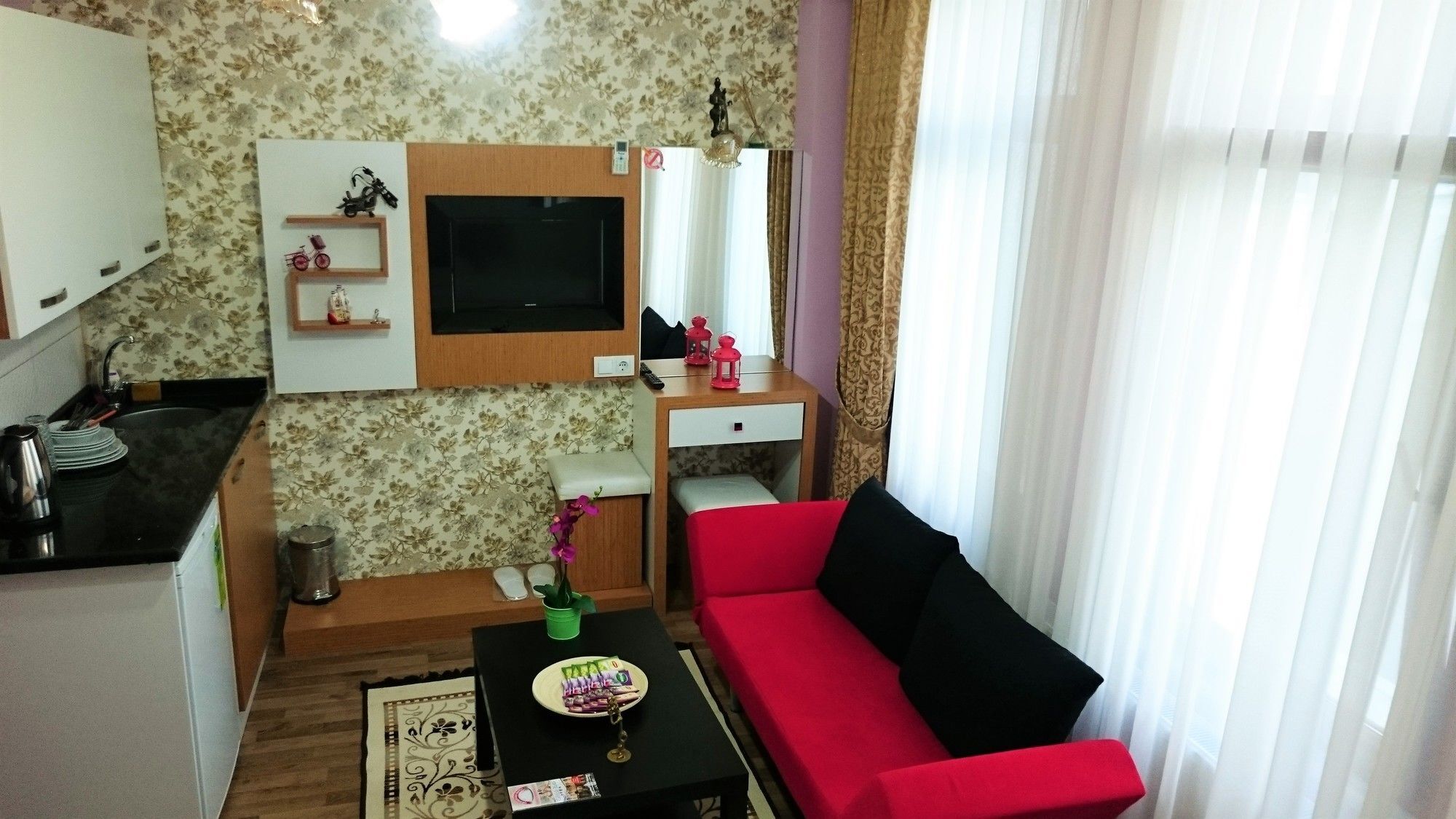 イスタンブール Grafen Houseアパートホテル エクステリア 写真